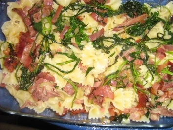 Nudel-Spargel-Auflauf mit Rucola und Senfsauce - Rezept - Bild Nr. 4