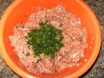 Rezept: Hackfleisch - Kräuter - Muffins Bild Nr. 2 Hackfleisch - Kräuter - Muffins - Rezept - Bild Nr. 2