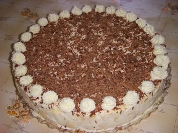 SCHNELLE BISKOTTENTORTE - Rezept