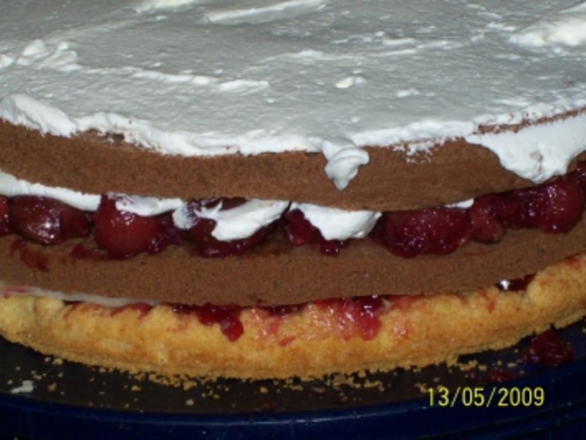 3*** Schwarzwälder Kirschtorte - Rezept - Bild Nr. 4