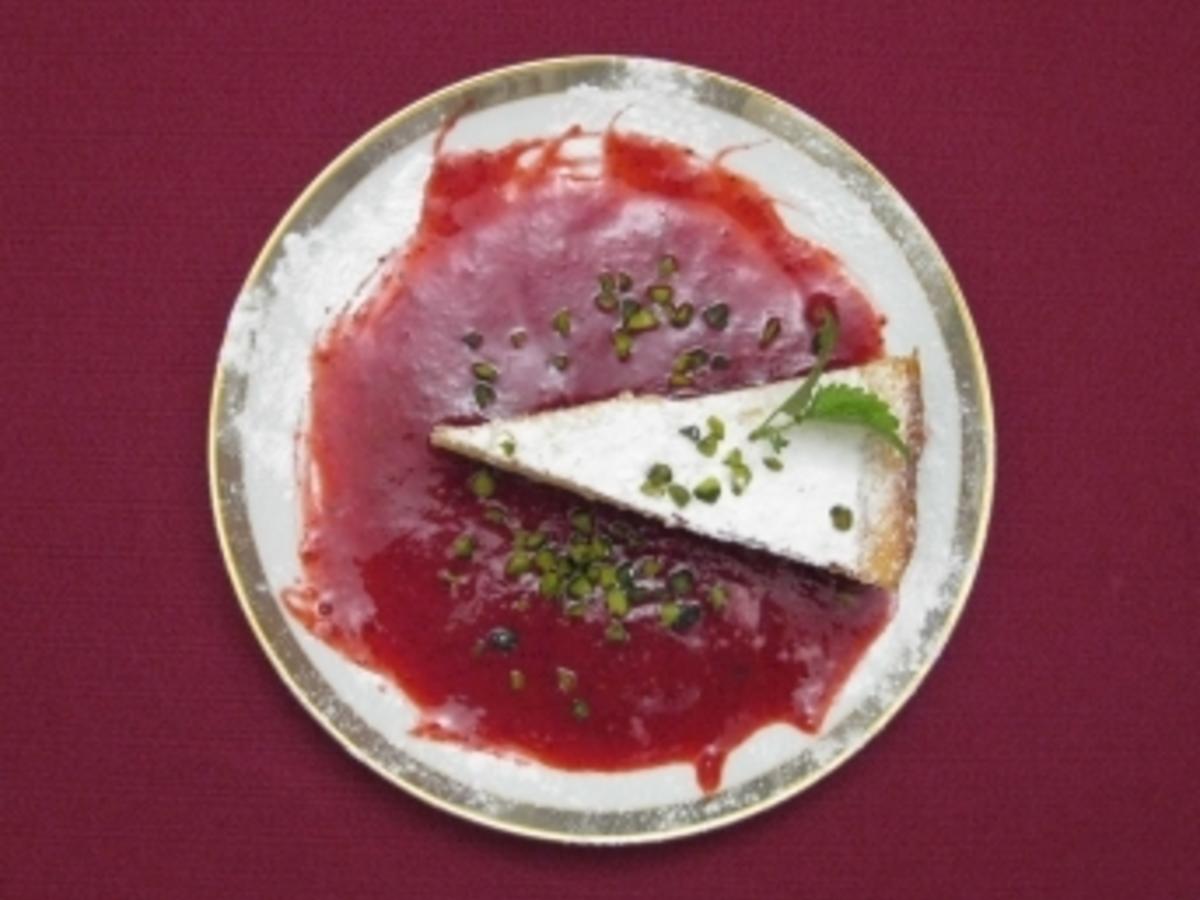 Weißer Schokoladen Käsekuchen - einfach - 321 kcal/100g