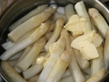 Rezept: Spargel Spitzen Bild Nr. 3 Spargel Spitzen - Rezept - Bild Nr. 3