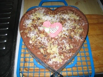 Rezept: Schoko-Torte Bild Nr. 2 Schoko-Torte - Rezept - Bild Nr. 2