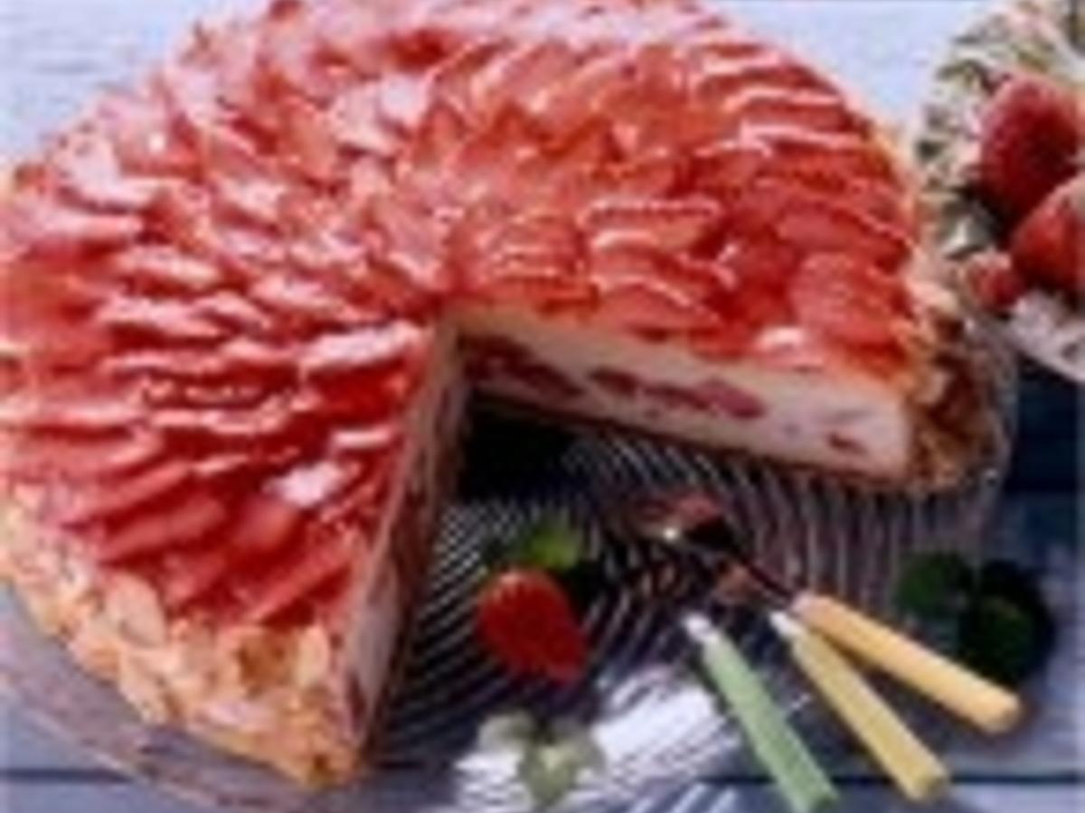 Erdbeer- Frischkäse Torte - einfach - von Butterstreusel