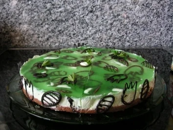 Rezept: Grüne Waldmeister- Quarktorte Grüne Waldmeister- Quarktorte - Rezept