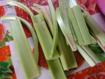 Rhabarbertorte - Rezept - Bild Nr. 4