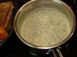 Rezept: Lachs mit Spargel und Senf-Dill-Soße Bild Nr. 3 Lachs mit Spargel und Senf-Dill-Soße - Rezept - Bild Nr. 3