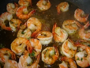 "LINGUINE AI SCAMPI FIAMMEGGIATI" - Pasta mit flambierten Scampis - Rezept - Bild Nr. 7