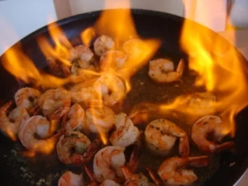 "LINGUINE AI SCAMPI FIAMMEGGIATI" - Pasta mit flambierten Scampis - Rezept - Bild Nr. 9