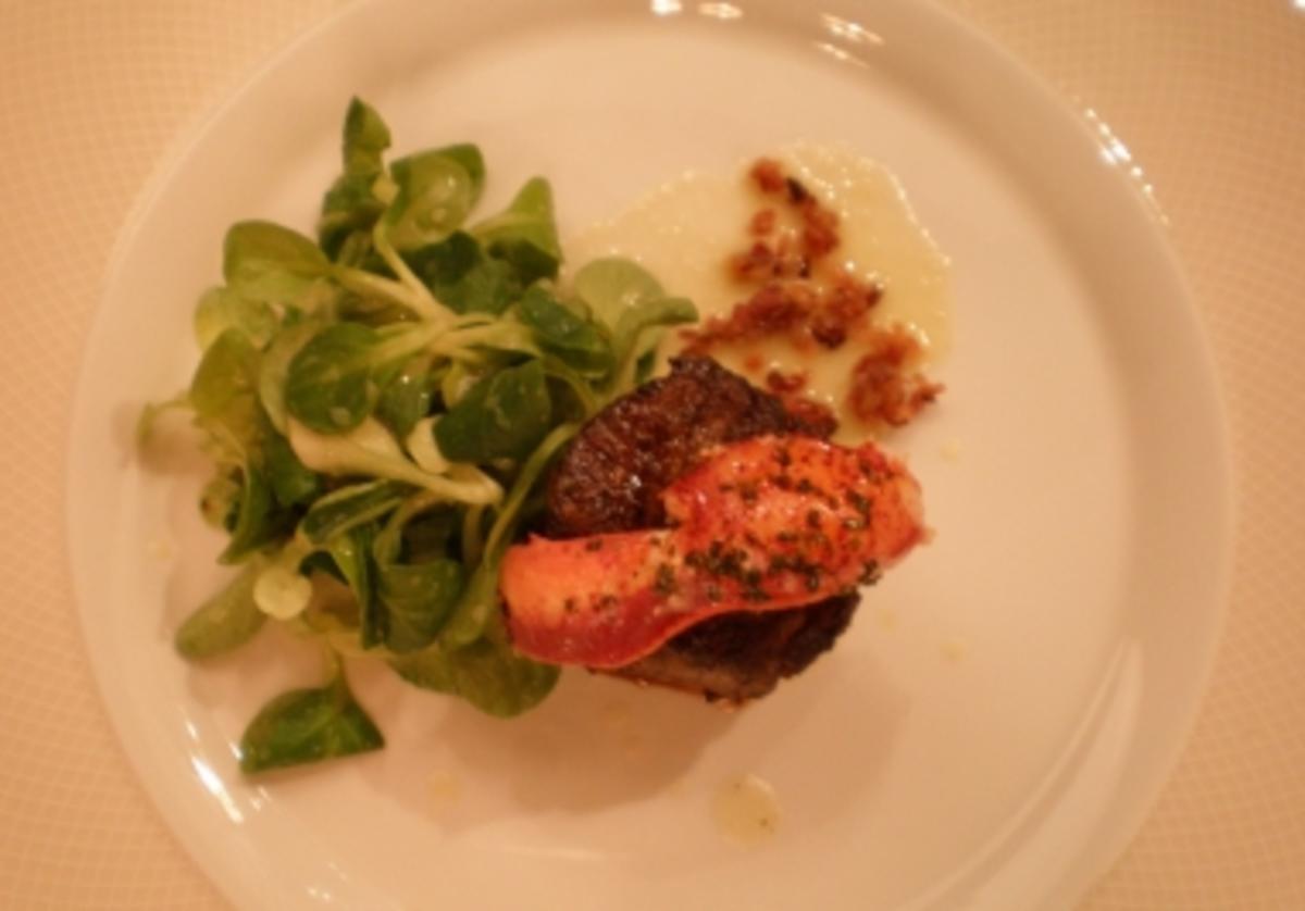 Rinderfilet mit gegrilltem Hummer und warmem Kartoffeldressing - Rezept ...