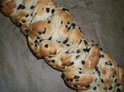 Rezept: Hefezopf mit Rosinen Hefezopf mit Rosinen - Rezept