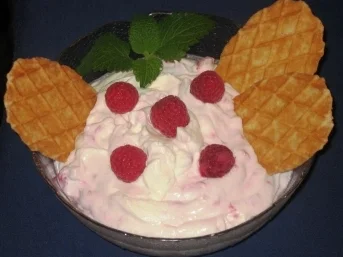 Dessert: Himbeer-Sahne-Quark - Rezept