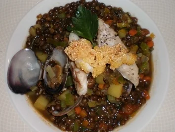 Linseneintopf mit Meeresfrüchten und Edelfisch - Rezept