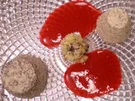 Mousse und Parfait vom Mohn auf Himbeerspiegel mit Schoko-Krokette - Rezept