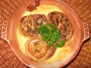 Kartoffelröllchen mit Zwiebel-Walnussfüllung - Rezept