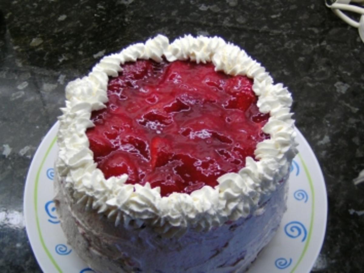 Mini-Erdbeer-Torte - Rezept