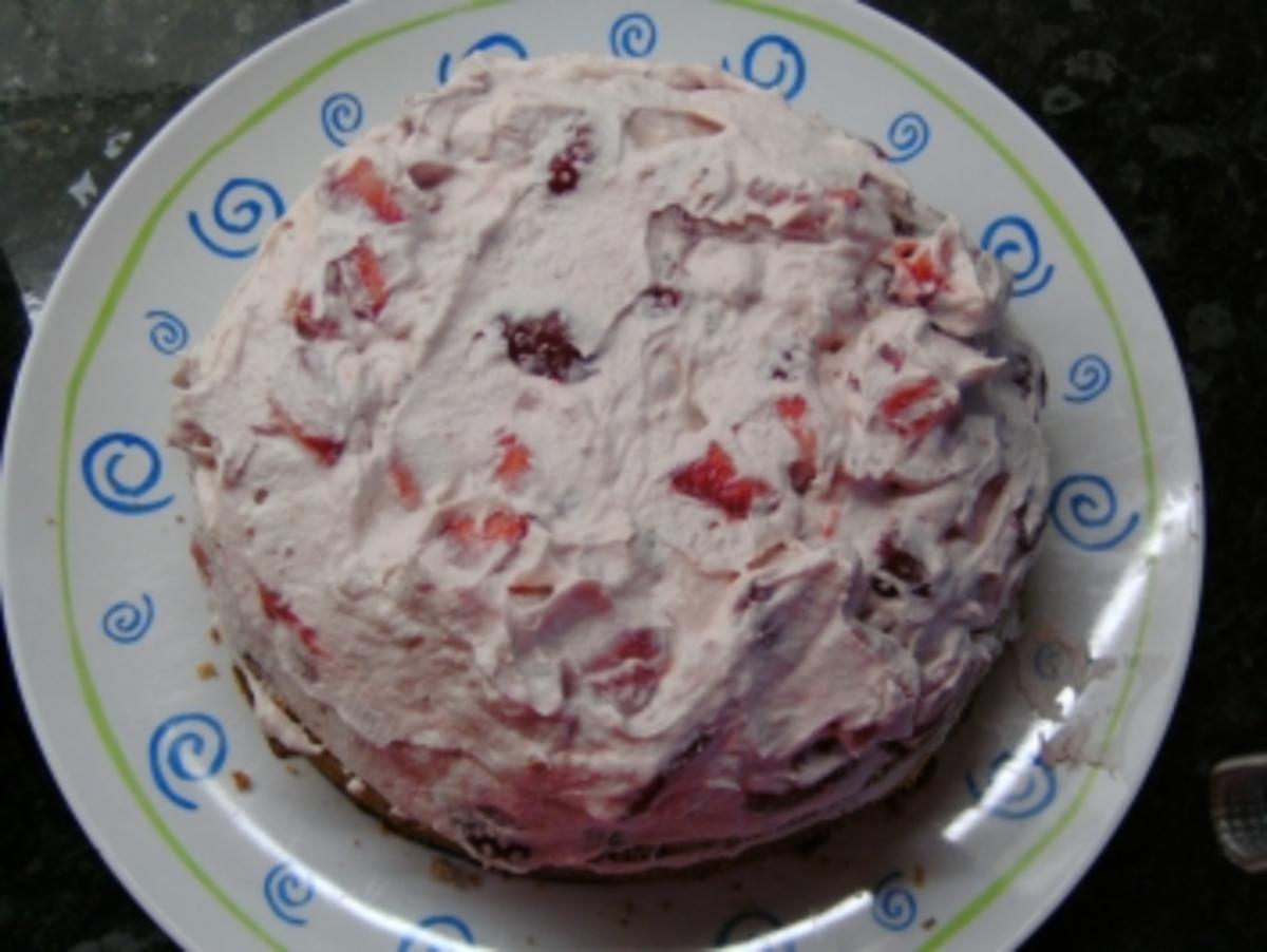 Mini-Erdbeer-Torte - Rezept - Bild Nr. 3