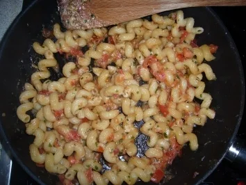 Rezept: Hauptspeise für Singel: Nutoma mit Käse Bild Nr. 3 Hauptspeise für Singel: Nutoma mit Käse - Rezept - Bild Nr. 3