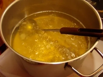 Holunderblüten-Sirup, ein echter und vielseitiger Lecker-Schmecker!!!!! - Rezept - Bild Nr. 4