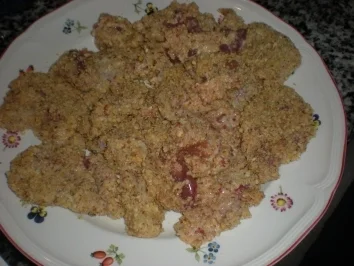 Rezept: Hühnerleber in Nusskruste mit Bratkartoffel-Apfel-Pfanne Bild Nr. 2 Hühnerleber in Nusskruste mit Bratkartoffel-Apfel-Pfanne - Rezept - Bild Nr. 2