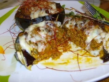 Rezept: Auberginenringe gefüllt und mit Gorgonzola überbacken Bild Nr. 9 Auberginenringe gefüllt und mit Gorgonzola überbacken - Rezept - Bild Nr. 9
