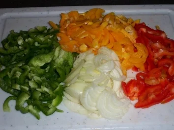 Paprika Zwiebel Salat - Rezept - Bild Nr. 3