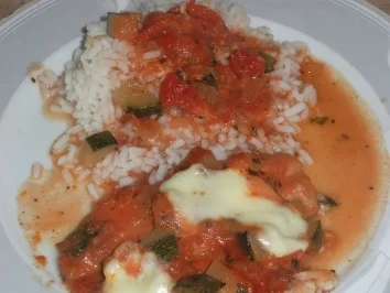 Rezept: Rotbarschfilets in Gemüsesauce Rotbarschfilets in Gemüsesauce - Rezept