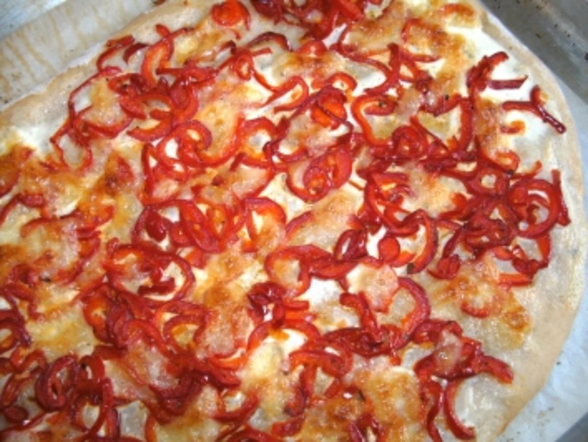 Knusprige PaprikaPizza Rezept mit Bild kochbar.de