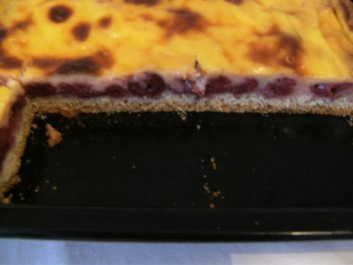 BLECHKUCHEN - Kirschkuchen mit Pudding - Rezept - Bild Nr. 2