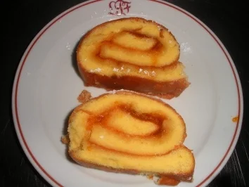 Biskuitroulade - Rezept - Bild Nr. 2