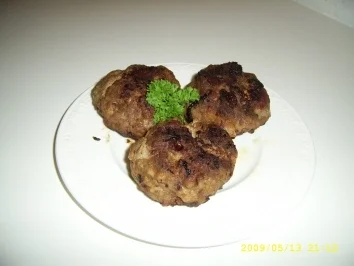Rezept: Würzige Frikadellen Würzige Frikadellen - Rezept