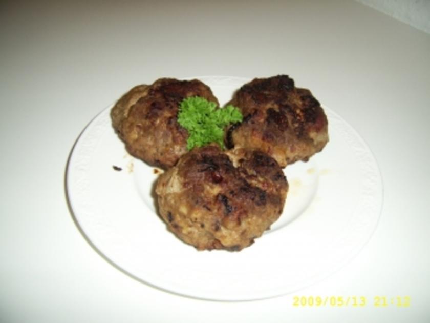 Würzige Frikadellen - schnell & einfach - 157 kcal/100g Würzige Frikadellen - schnell & einfach - 157 kcal/100g