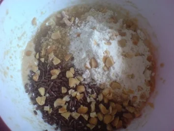 Rezept: Muffins "Erdnuss" Bild Nr. 3 Muffins "Erdnuss" - Rezept - Bild Nr. 3