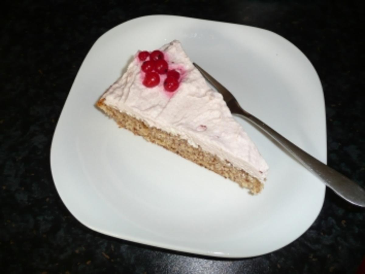 Johannisbeer-Sahne-Torte - Rezept - Bild Nr. 2