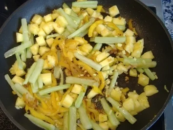 Rezept: Pfeffriger Thunfisch in süß-saurer Sauce Bild Nr. 3 Pfeffriger Thunfisch in süß-saurer Sauce - Rezept - Bild Nr. 3