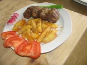 Rezept: Patatesli Kรถfte - Kartoffel und Frikadelle im Backofen Patatesli Kรถfte - Kartoffel und Frikadelle im Backofen - Rezept