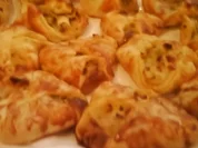 Blätterteig mit Lauch/Ziegenkäse Füllung - Rezept