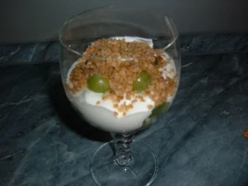 Rezept: Dessert.........Weintrauben Becher Dessert.........Weintrauben Becher - Rezept