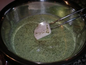 Rezept: Spargel-Safranravioli Bild Nr. 2 Spargel-Safranravioli - Rezept - Bild Nr. 2