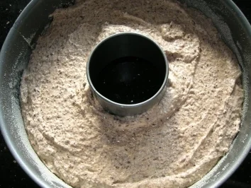 Rum-Nuss-Schokoladenkuchen - Rezept - Bild Nr. 2