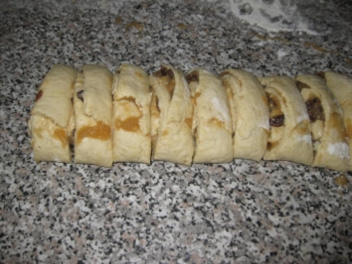 Gabi s Rosinen Zimt Schnecken - einfach - von rosinenschneckele