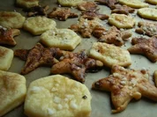 Waben- und Sternentaler mit Zimt und Zucker - Rezept