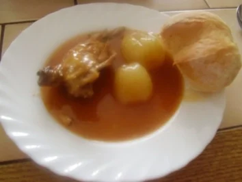 Kaninchen mit Zwiebeln - Rezept