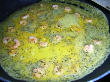 Rezept: Eiercrepe mit Meerestierchen Bild Nr. 5 Eiercrepe mit Meerestierchen - Rezept - Bild Nr. 5