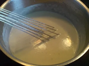 Pangasiusfilet mit Parmesankruste auf einem Spinatbett - Rezept - Bild Nr. 2