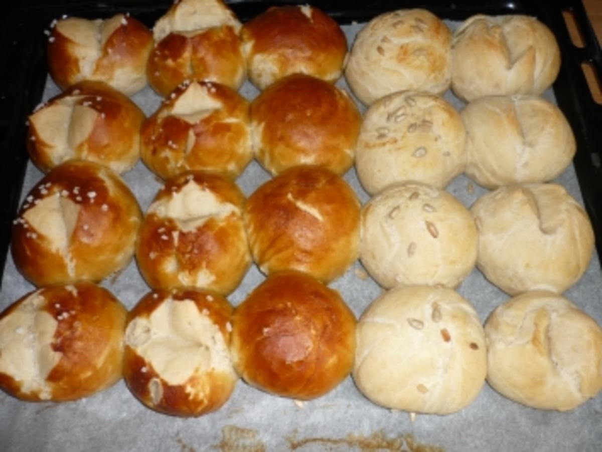 Bilder für Laugenbrötchen - Rezept