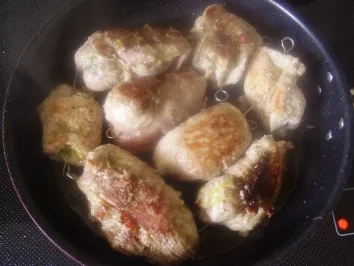 Rezept: Kalbschnitzel gerollt und in Bier geschmort Bild Nr. 12 Kalbschnitzel gerollt und in Bier geschmort - Rezept - Bild Nr. 12