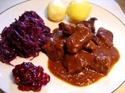 Rezept: Wildschwein-Gulasch Bild Nr. 3451 Wildschwein-Gulasch - Rezept - Bild Nr. 3451