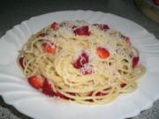 Spaghetti mit Erdbeeren - Rezept