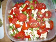 Tomatensalat mit Feta - Rezept